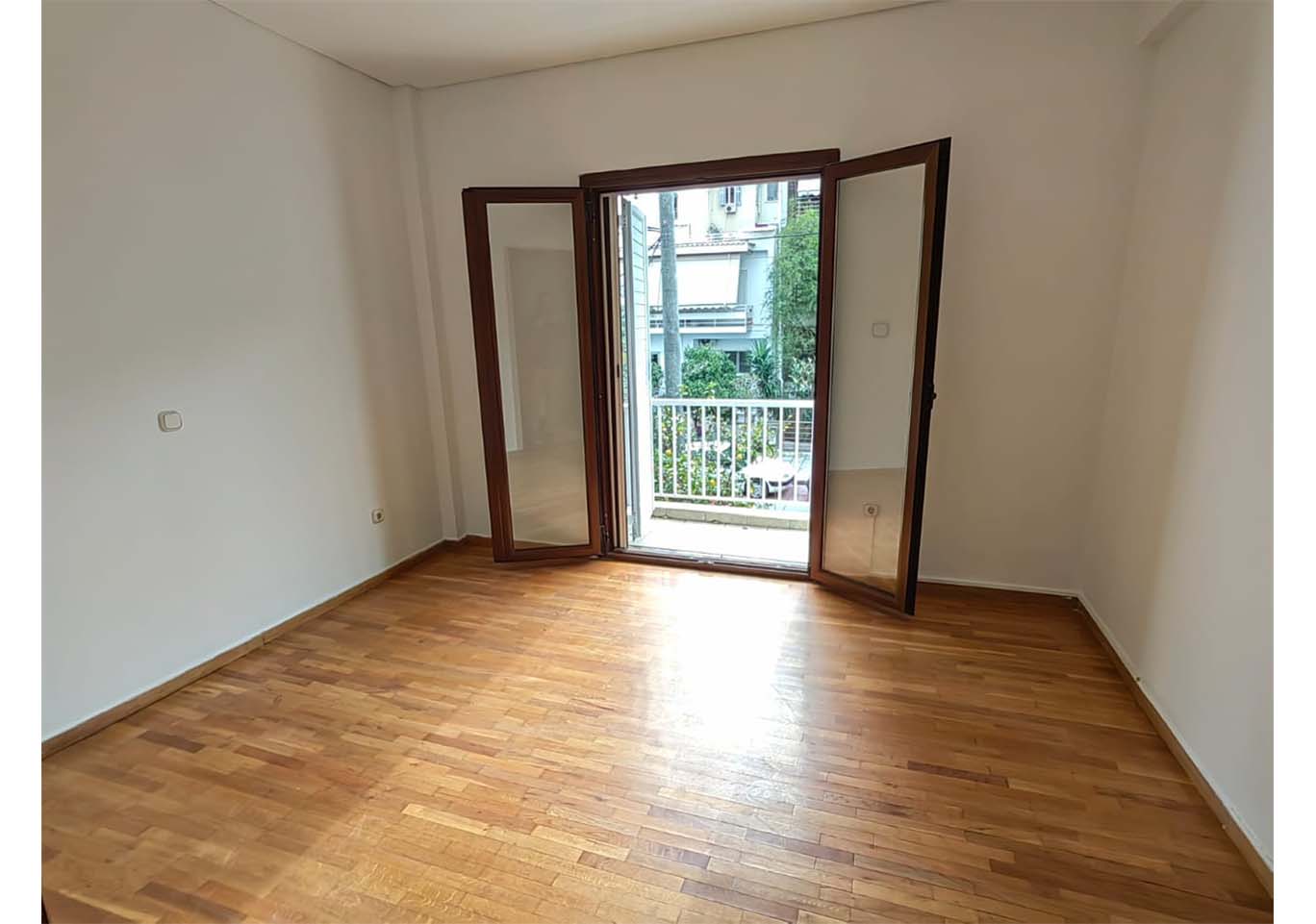 properties-small