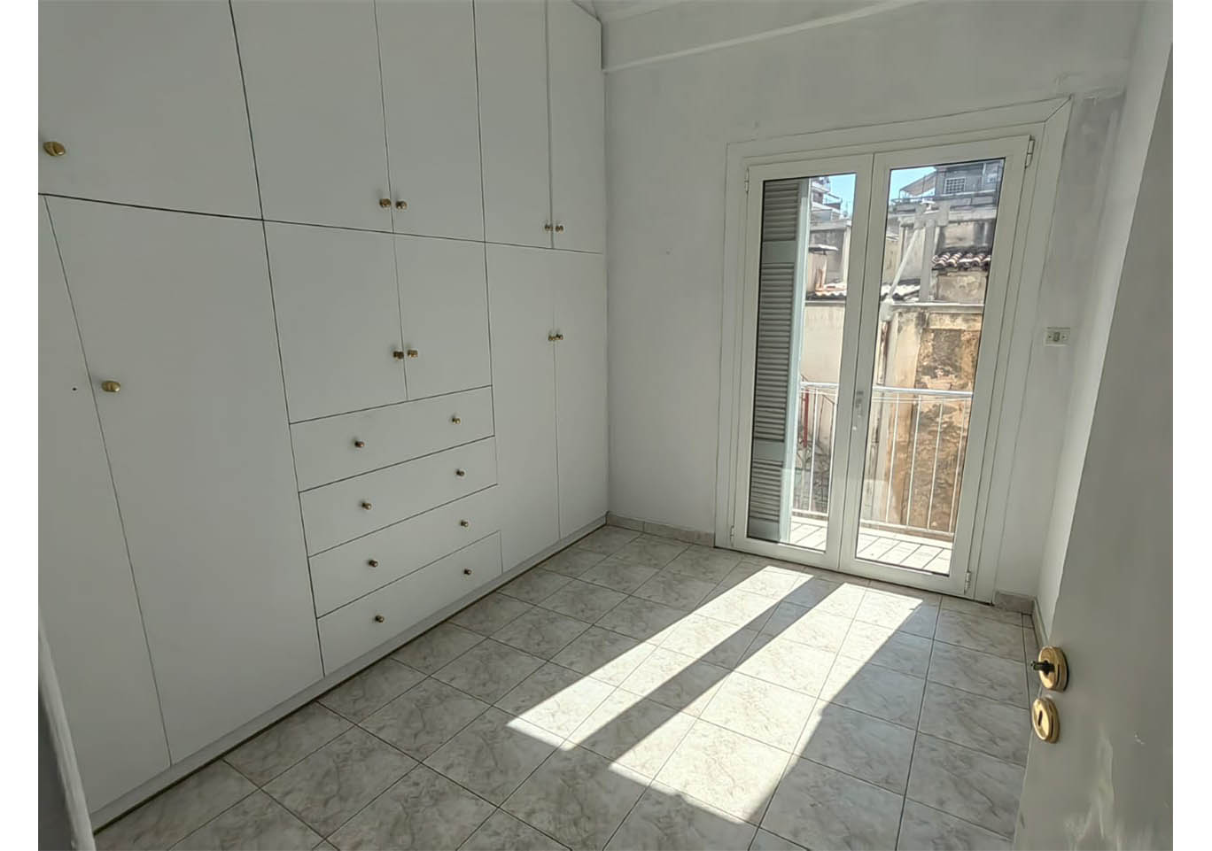 properties-small