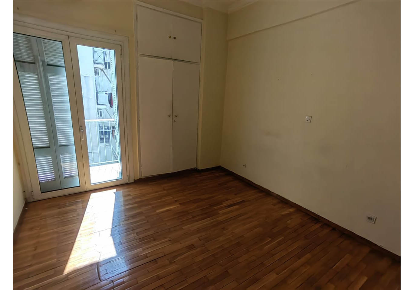 properties-small