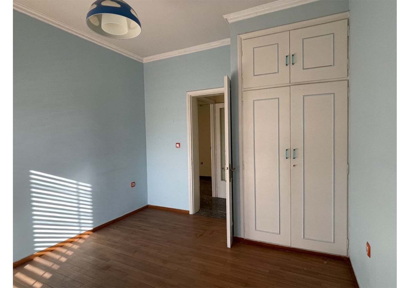 properties-small