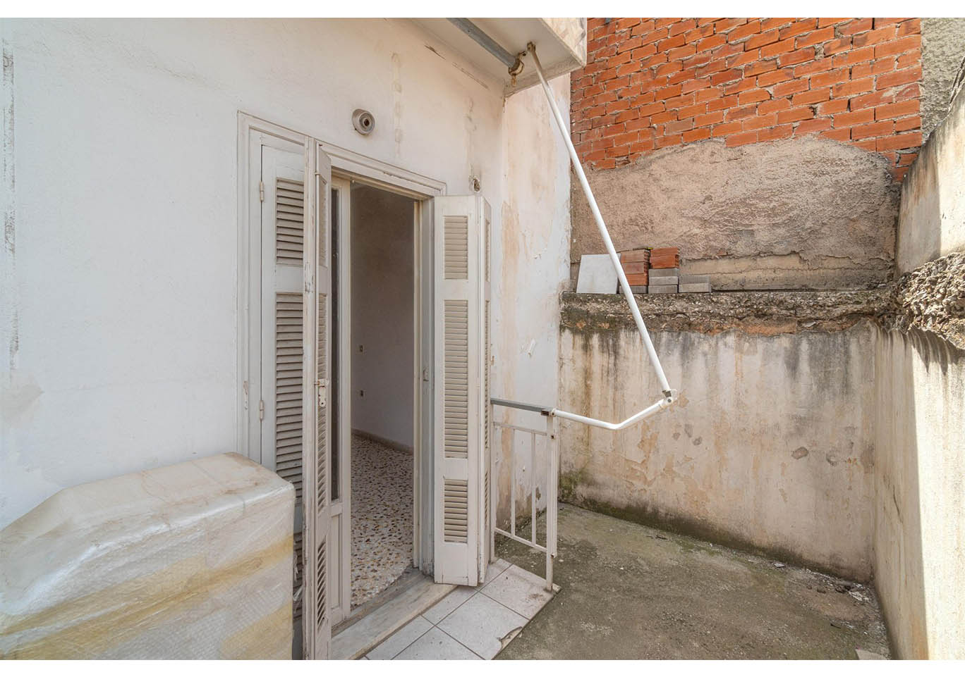 properties-small